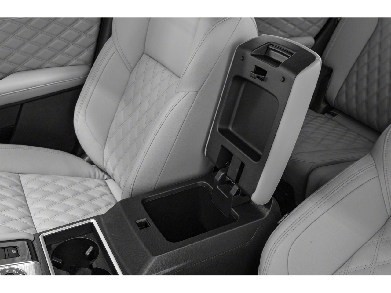 2024 Mitsubishi Outlander Plug-In Hybrid SEL