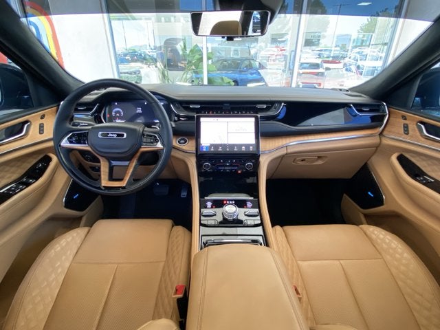 2023 Jeep Grand Cherokee Summit Reserve