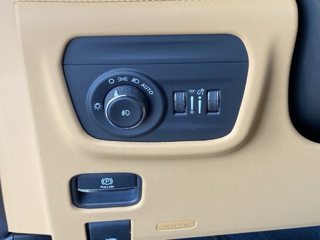 2023 Jeep Grand Cherokee Summit Reserve