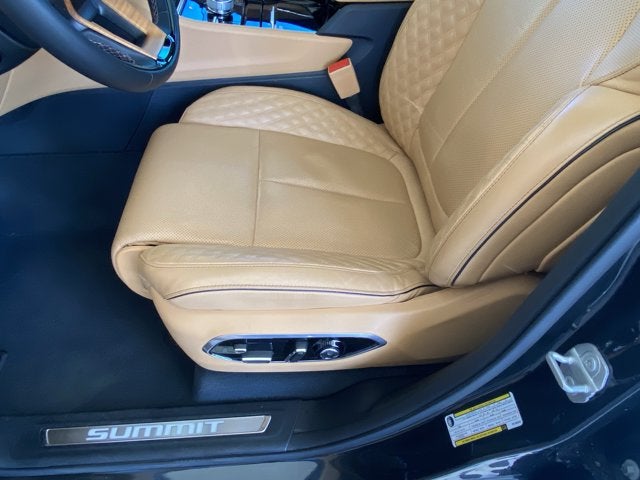 2023 Jeep Grand Cherokee Summit Reserve