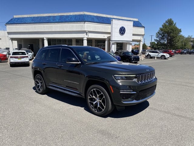 2023 Jeep Grand Cherokee Summit Reserve