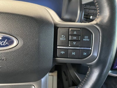 2022 Ford F-150 Lightning Lariat