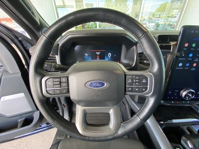 2022 Ford F-150 Lightning Lariat