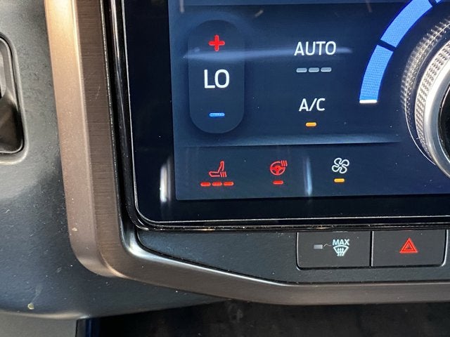2022 Ford F-150 Lightning Lariat