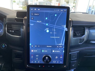 2022 Ford F-150 Lightning Lariat