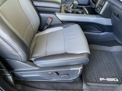 2022 Ford F-150 Lightning Lariat