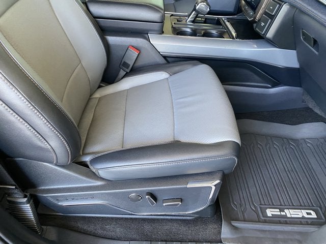 2022 Ford F-150 Lightning Lariat