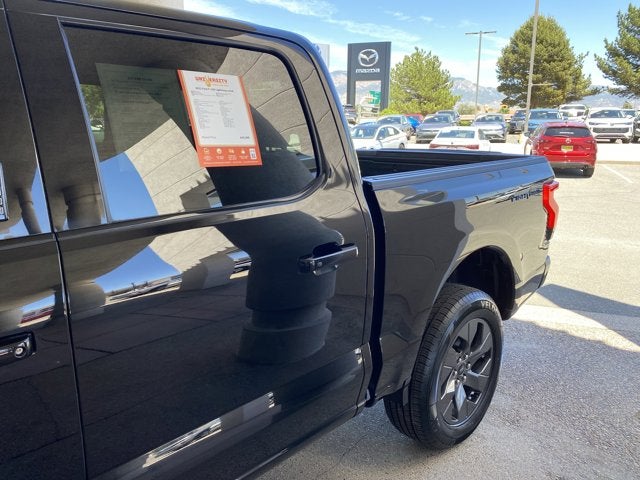 2022 Ford F-150 Lightning Lariat
