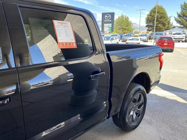 2022 Ford F-150 Lightning Lariat