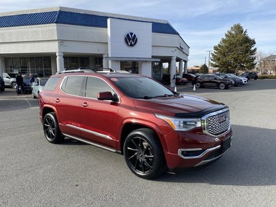 2017 GMC Acadia Denali