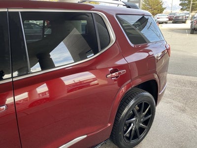 2017 GMC Acadia Denali