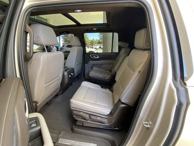 2021 GMC Yukon XL SLT
