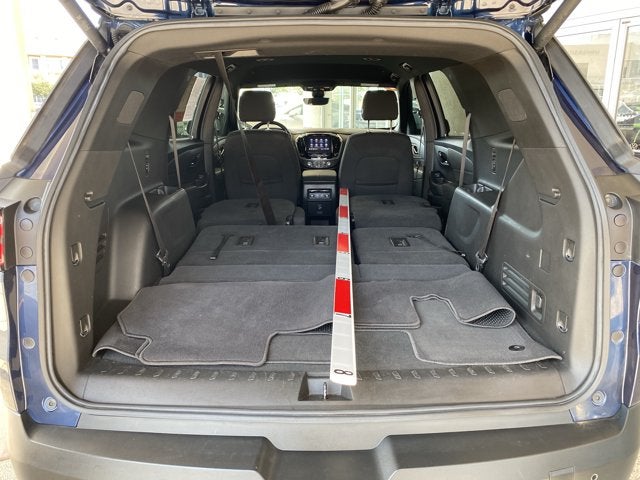 2022 Chevrolet Traverse LT