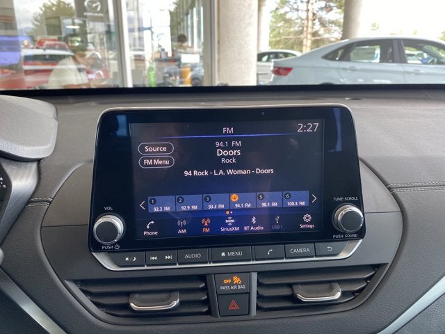 2021 Nissan Altima 2.5 SV