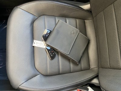 2024 Volkswagen Atlas Cross Sport 2.0T SEL