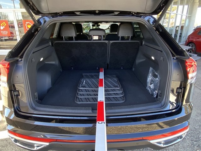 2024 Volkswagen Atlas Cross Sport 2.0T SEL