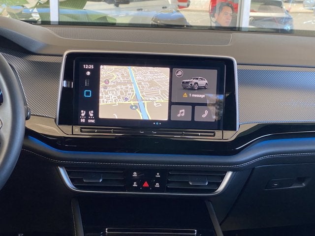 2024 Volkswagen Atlas Cross Sport 2.0T SEL