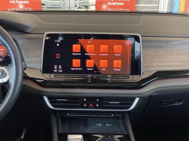 2025 Volkswagen Atlas 2.0T SEL