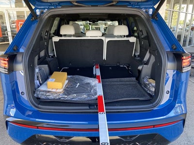 2027 Volkswagen Atlas SEL R-Line