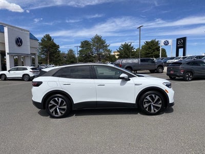 2023 Volkswagen ID.4 Pro