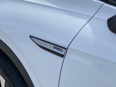 2023 Volkswagen ID.4 Pro