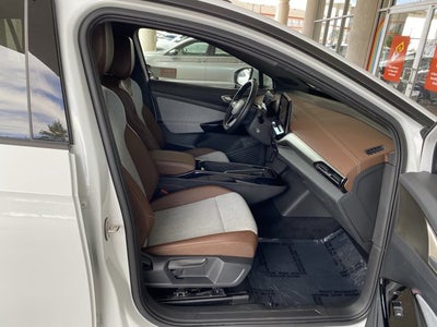 2023 Volkswagen ID.4 Pro