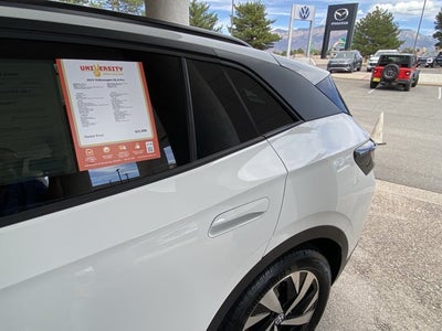 2023 Volkswagen ID.4 Pro
