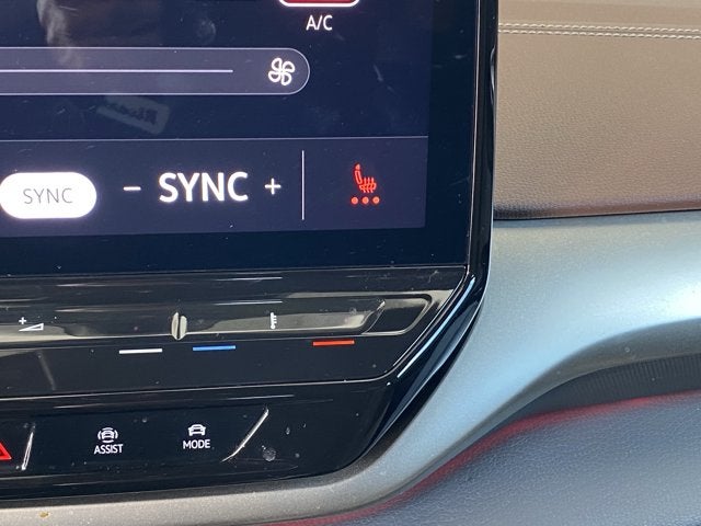 2023 Volkswagen ID.4 Pro