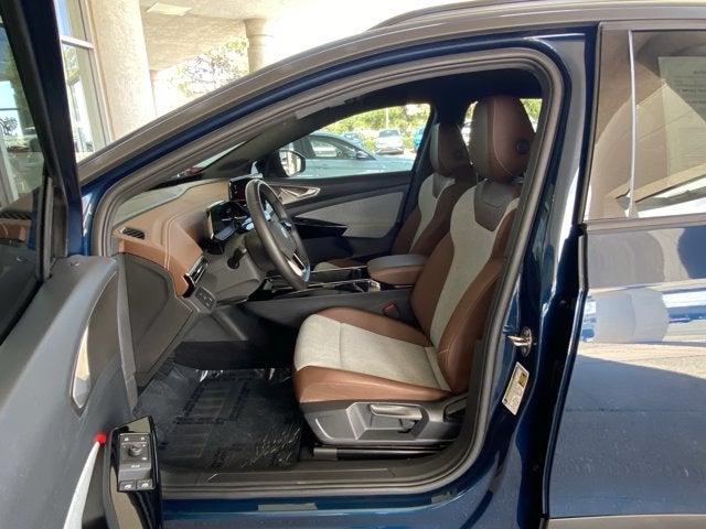 2023 Volkswagen ID.4 Pro
