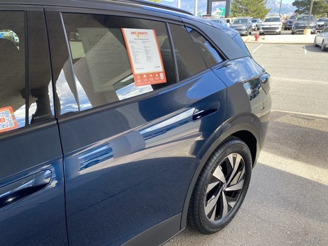 2023 Volkswagen ID.4 Pro