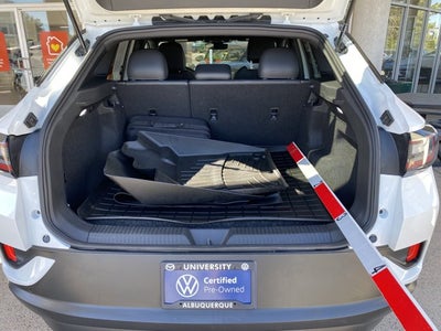 2023 Volkswagen ID.4 Pro