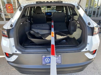 2023 Volkswagen ID.4 Pro