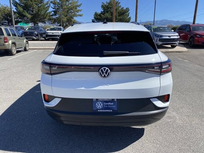 2023 Volkswagen ID.4 Pro