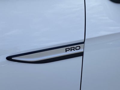 2023 Volkswagen ID.4 Pro