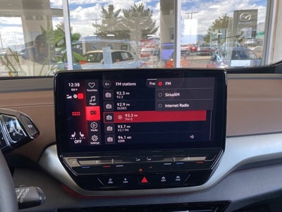 2023 Volkswagen ID.4 Pro