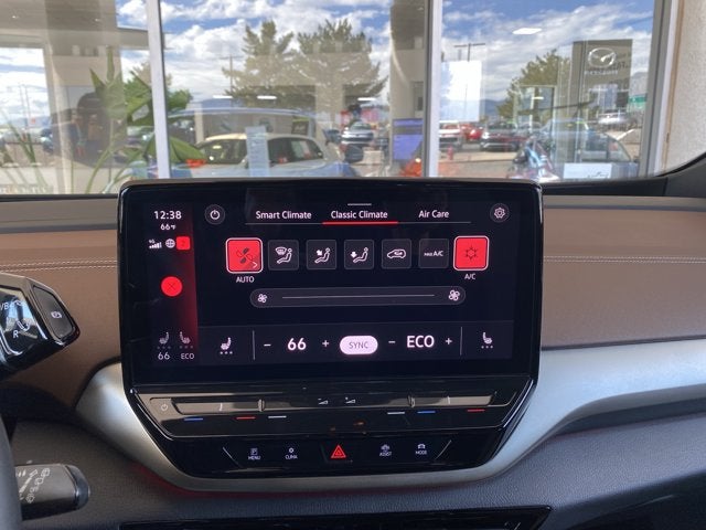 2023 Volkswagen ID.4 Pro