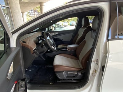 2023 Volkswagen ID.4 Pro