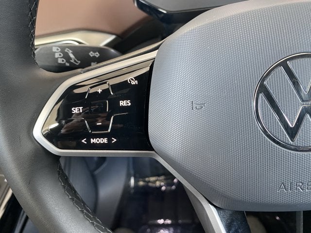2023 Volkswagen ID.4 Pro