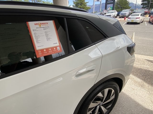 2023 Volkswagen ID.4 Pro