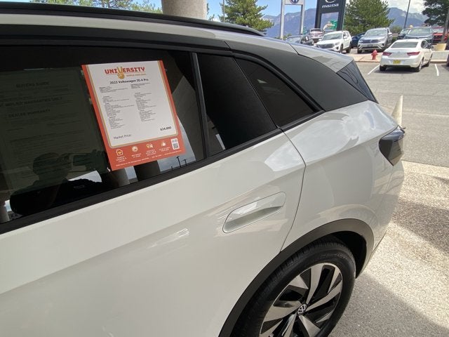 2023 Volkswagen ID.4 Pro
