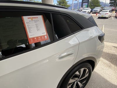 2023 Volkswagen ID.4 Pro