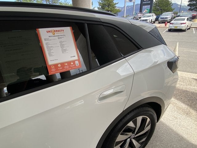 2023 Volkswagen ID.4 Pro