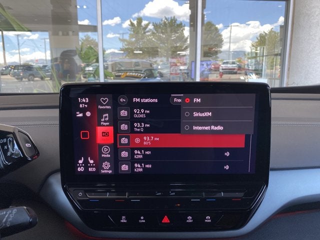 2023 Volkswagen ID.4 Pro