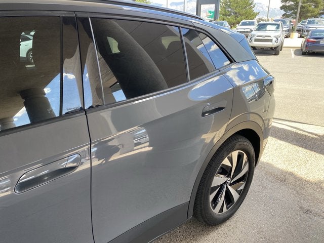 2023 Volkswagen ID.4 Pro