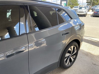 2023 Volkswagen ID.4 Pro