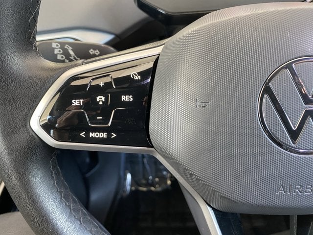 2023 Volkswagen ID.4 Pro