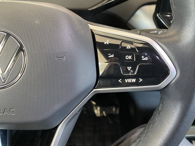 2023 Volkswagen ID.4 Pro