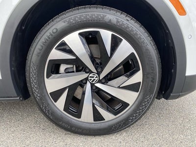2023 Volkswagen ID.4 Pro
