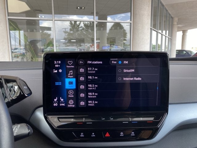 2023 Volkswagen ID.4 Pro