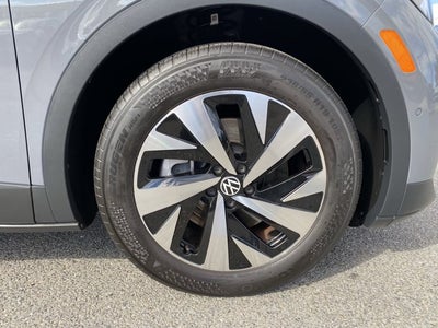 2023 Volkswagen ID.4 Pro